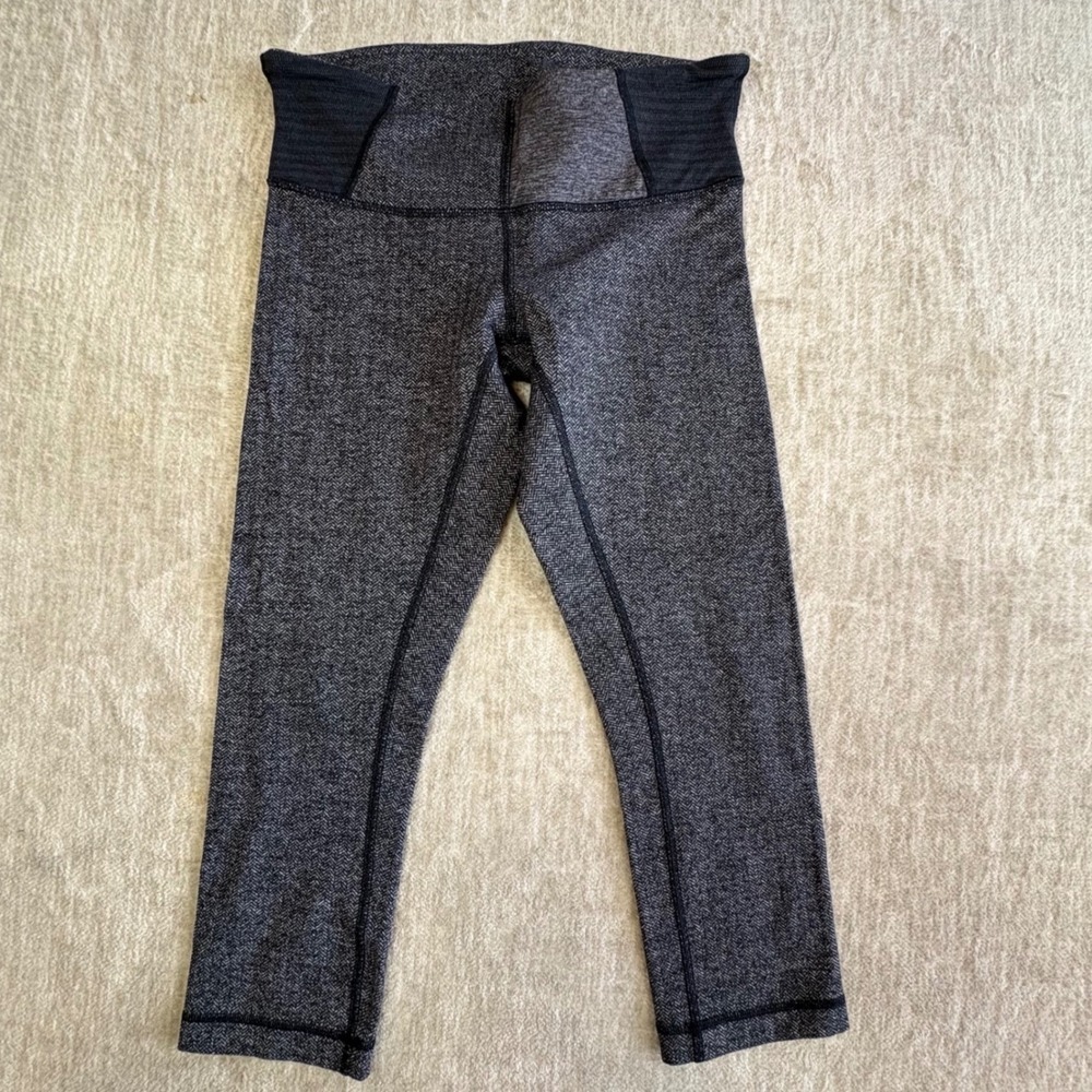 Lululemon Wunder Under‎ Leggings Womens 6  Herringbone Mid Rise Crop Yoga Tights